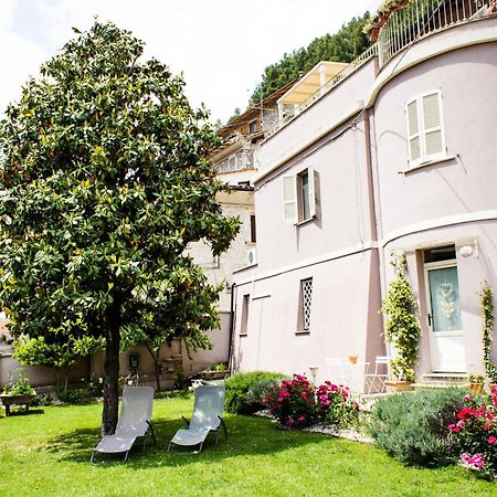 La Magnolia B&B And Apartments Arrone Exterior foto