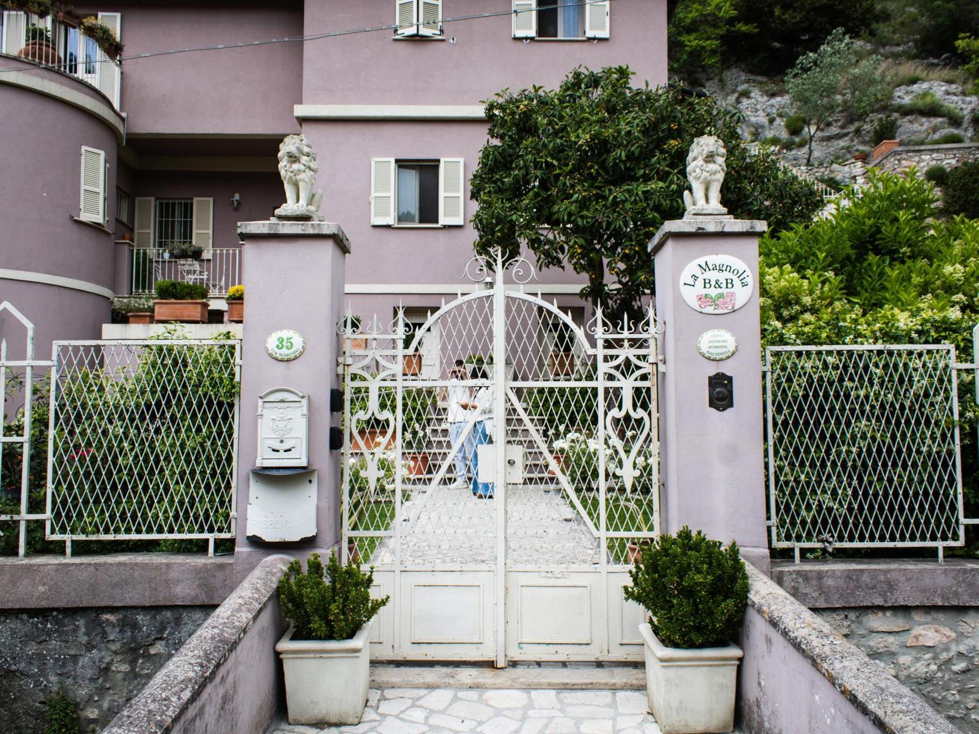 La Magnolia B&B And Apartments Arrone Exterior foto